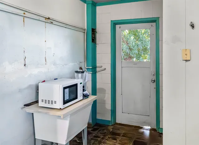 $650,000 | 433 Kahiki Street, Kahului, HI 96732