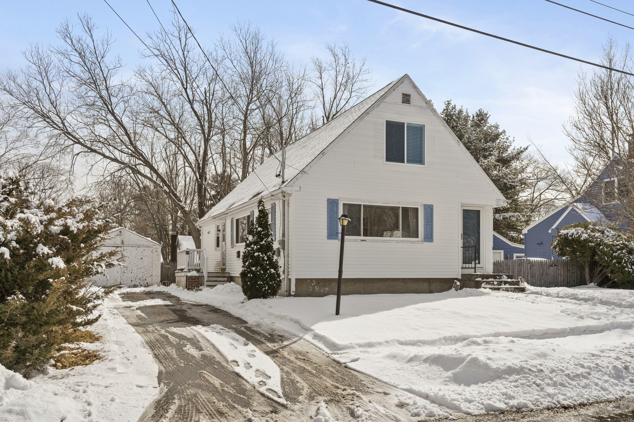 36 Mayer Road Portland, ME 04102 - Photo 1 of 29 web_DSC01466