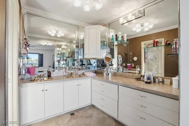 $3,500 | 3182 Moonflower Drive, Las Vegas, NV 89146