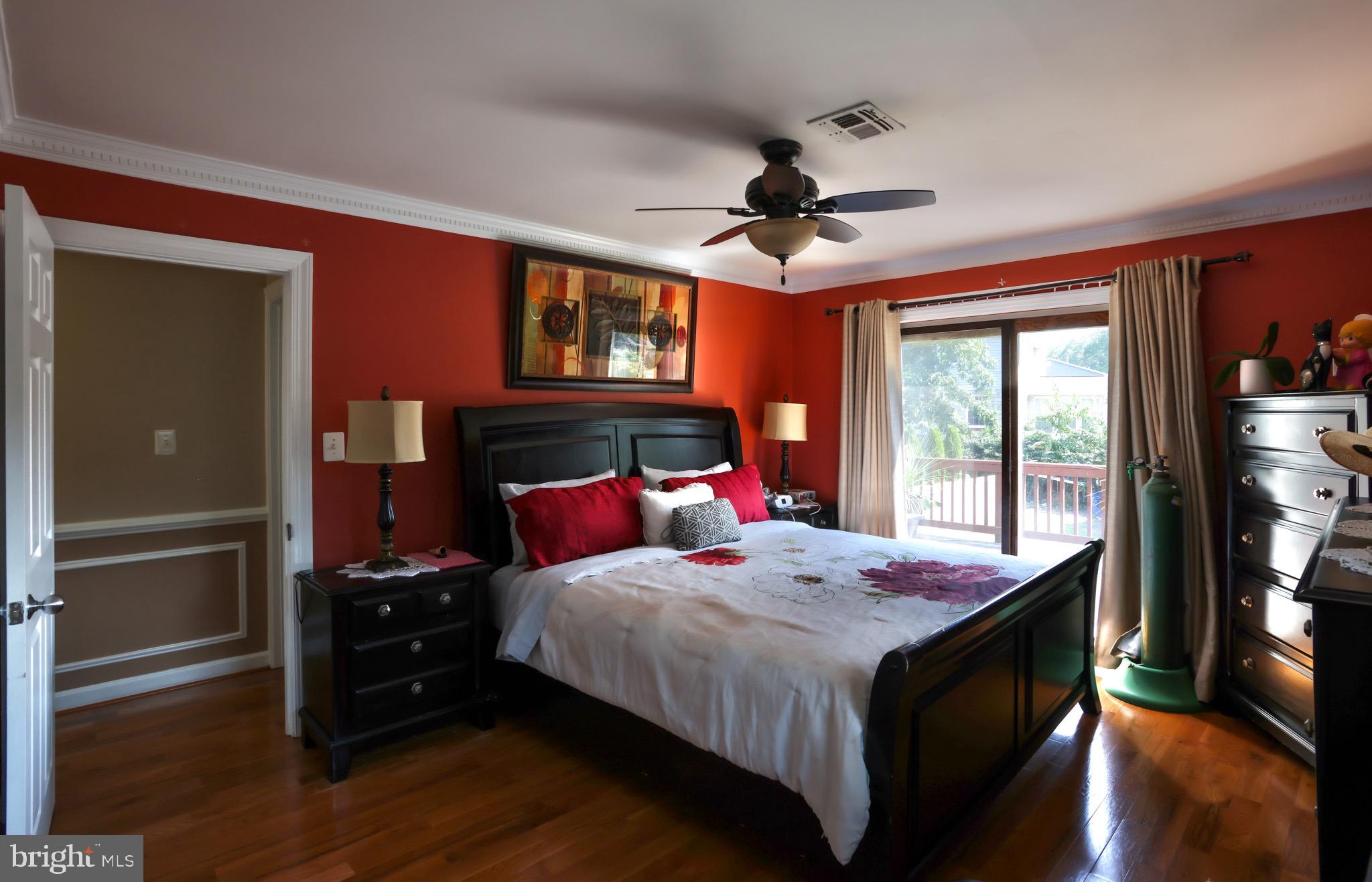 8421 Rugby Road Manassas Park, VA 20111 - Photo 14 of 48 Gallery Image 14