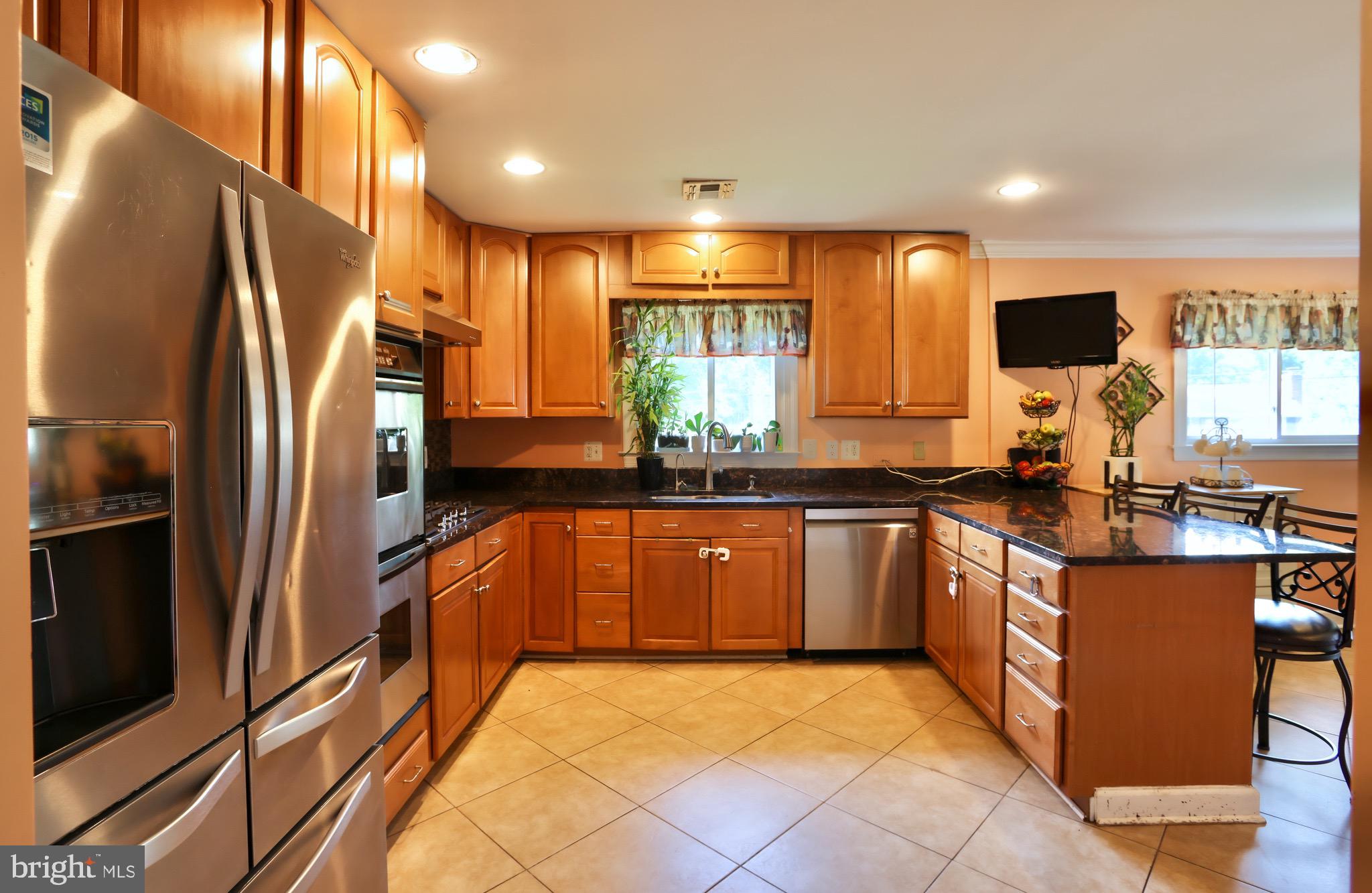 8421 Rugby Road Manassas Park, VA 20111 - Photo 17 of 48 Gallery Image 17