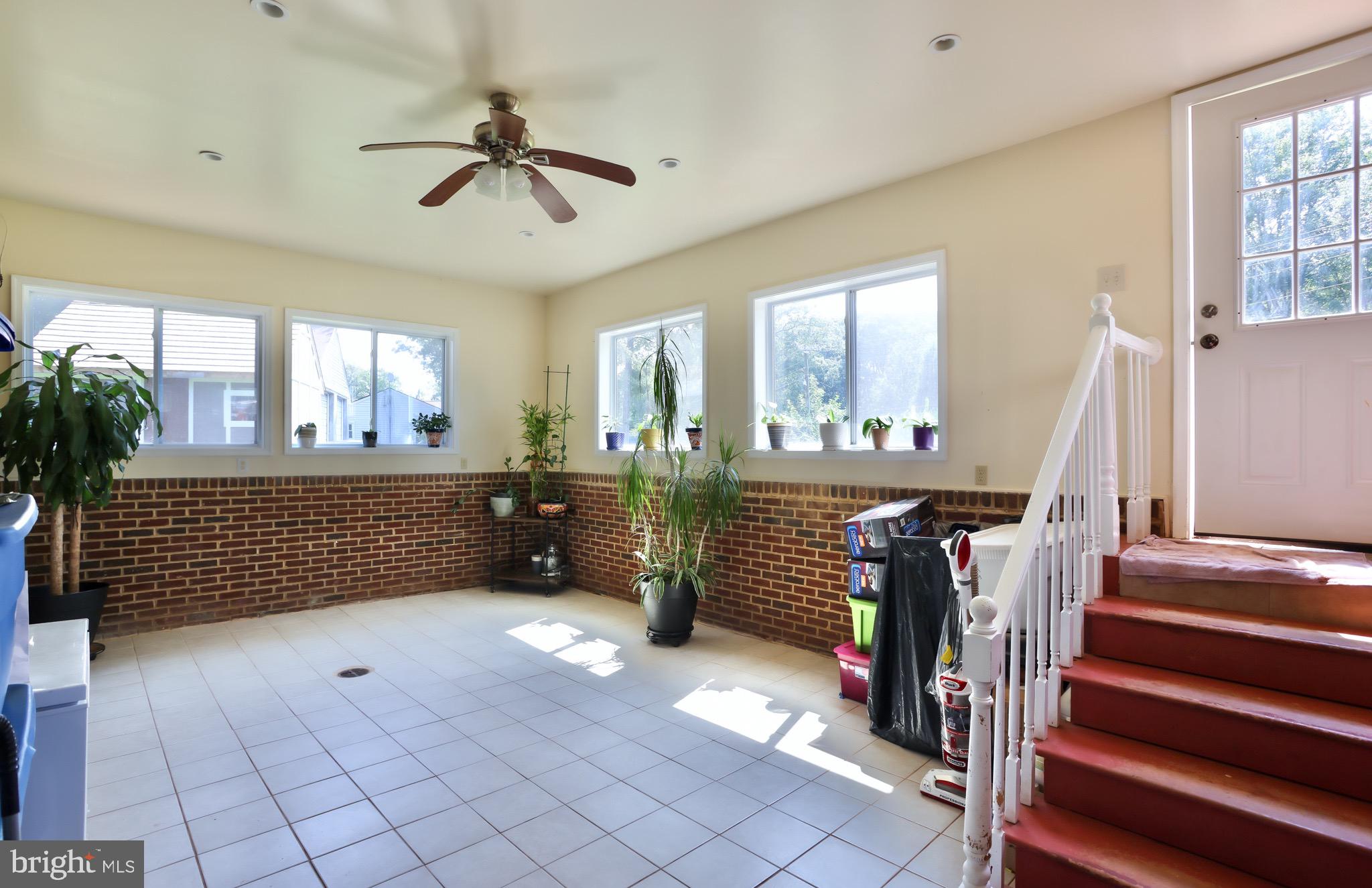 8421 Rugby Road Manassas Park, VA 20111 - Photo 34 of 48 Gallery Image 34