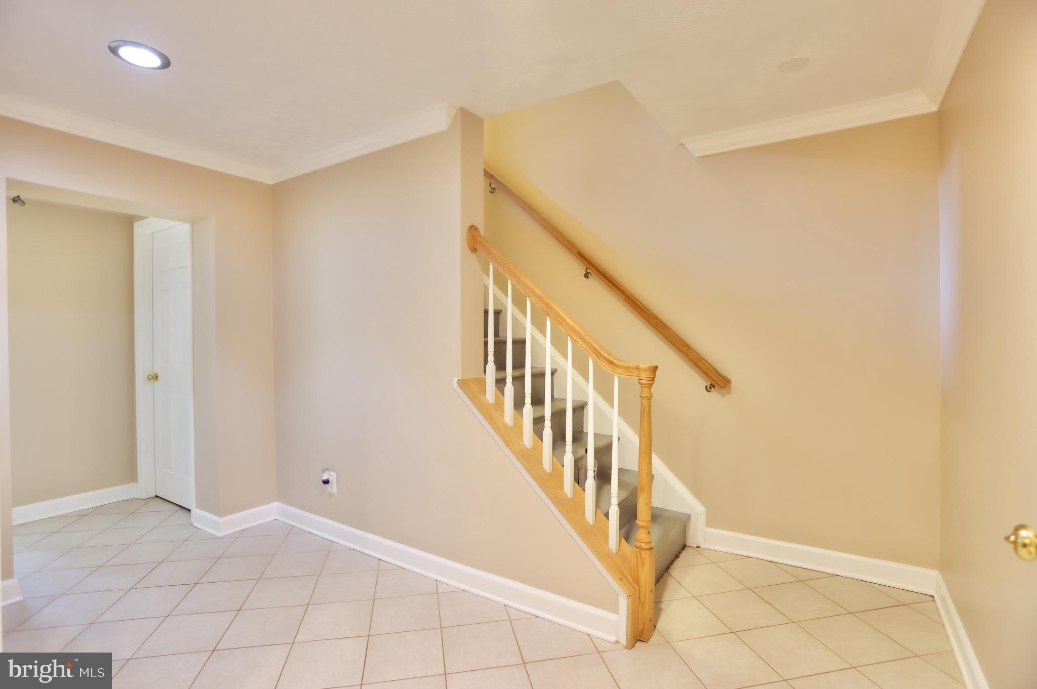 8421 Rugby Road Manassas Park, VA 20111 - Photo 38 of 48 Gallery Image 38