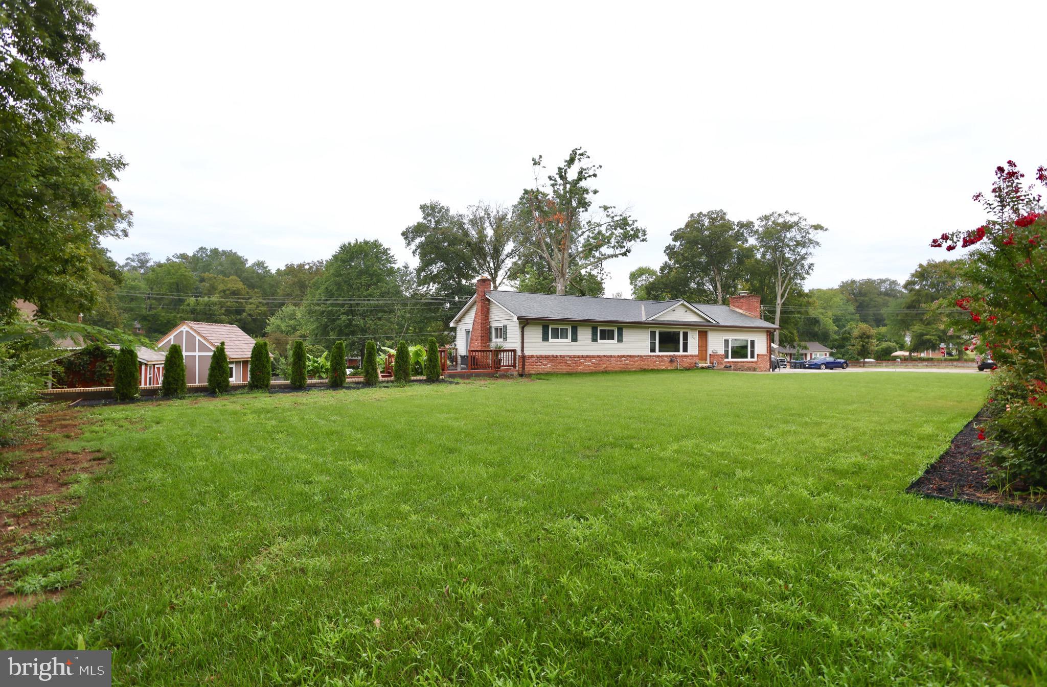 8421 Rugby Road Manassas Park, VA 20111 - Photo 45 of 48 Gallery Image 45