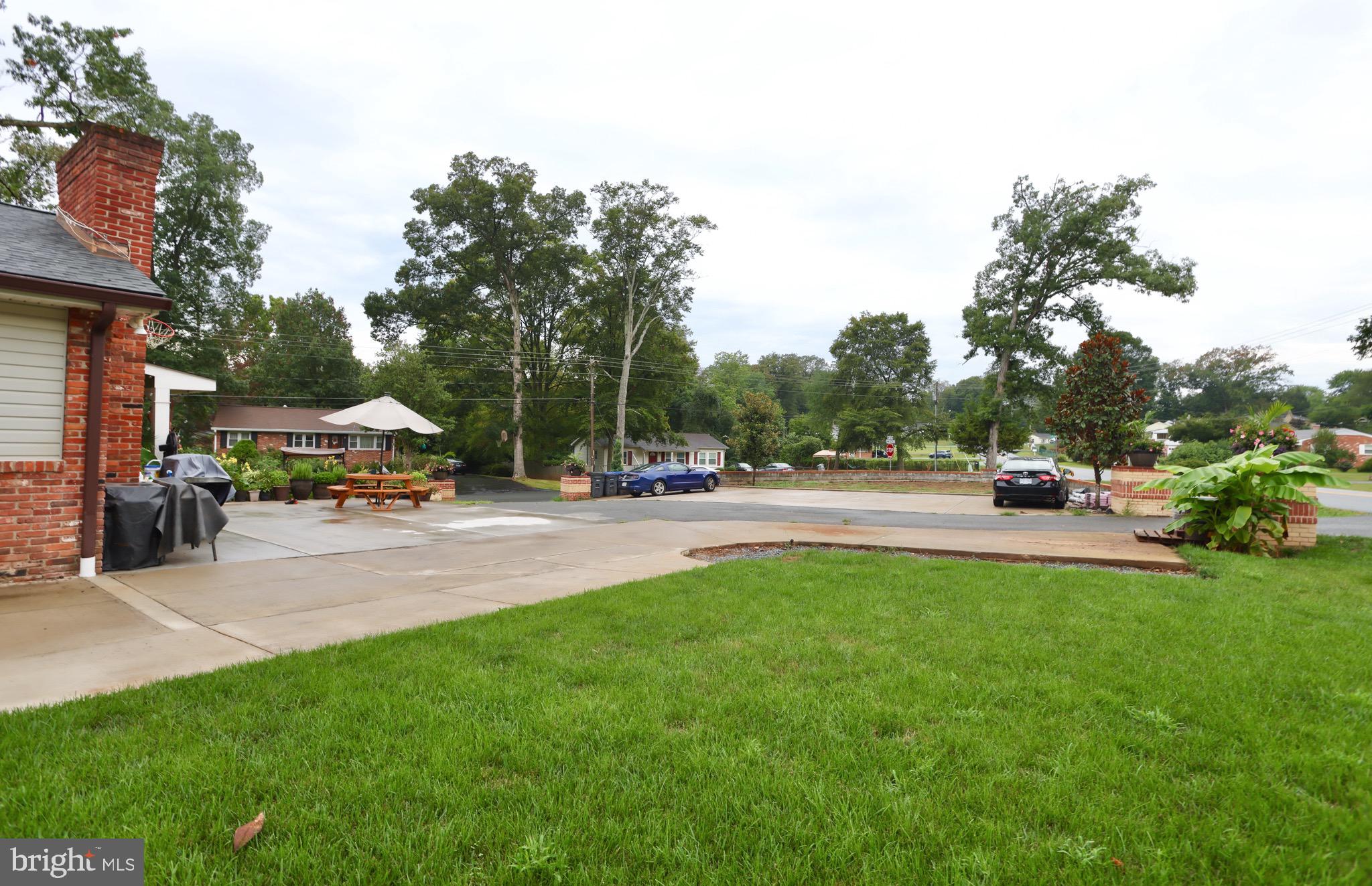 8421 Rugby Road Manassas Park, VA 20111 - Photo 46 of 48 Gallery Image 46