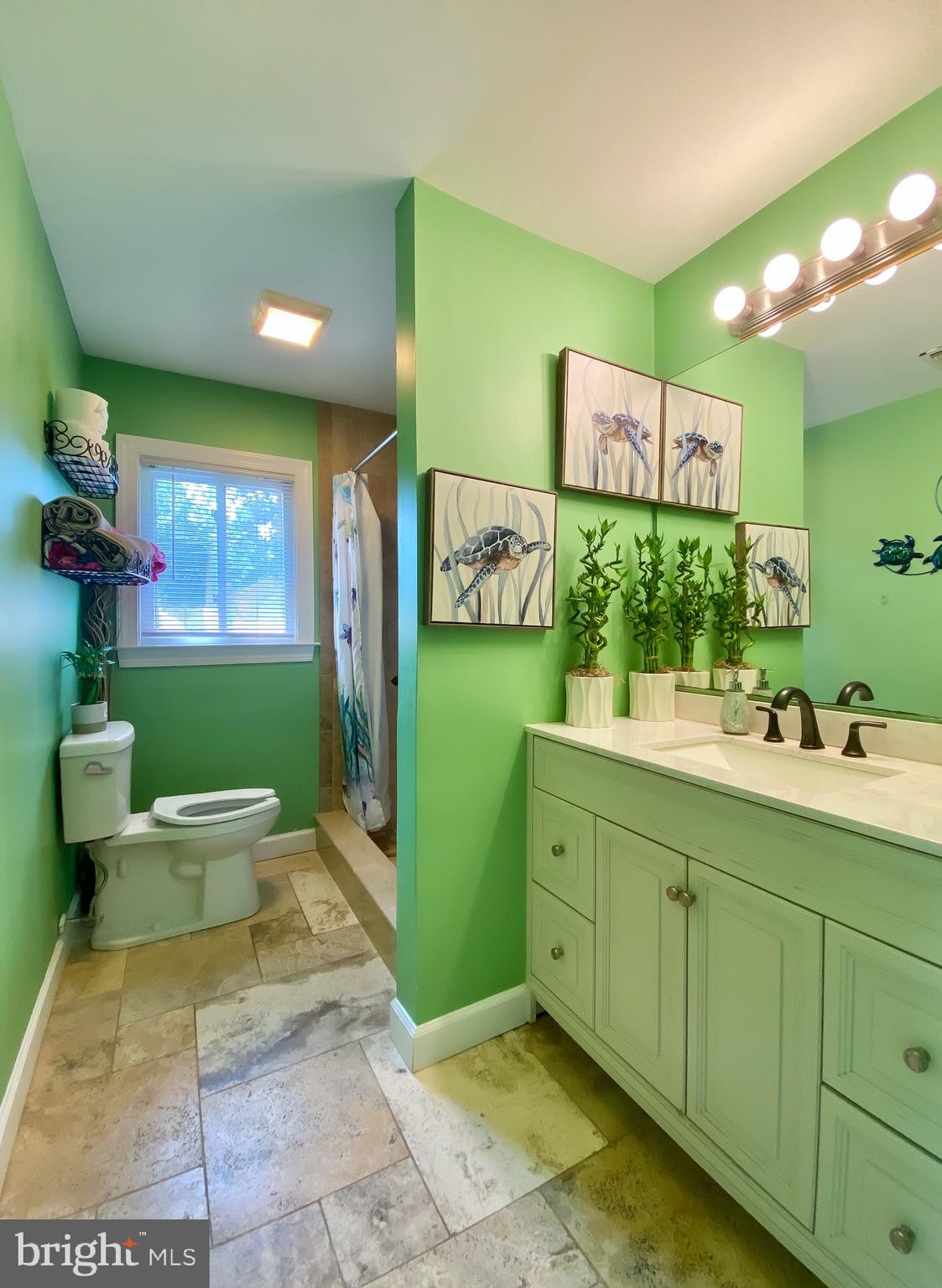 8421 Rugby Road Manassas Park, VA 20111 - Photo 6 of 48 Gallery Image 6
