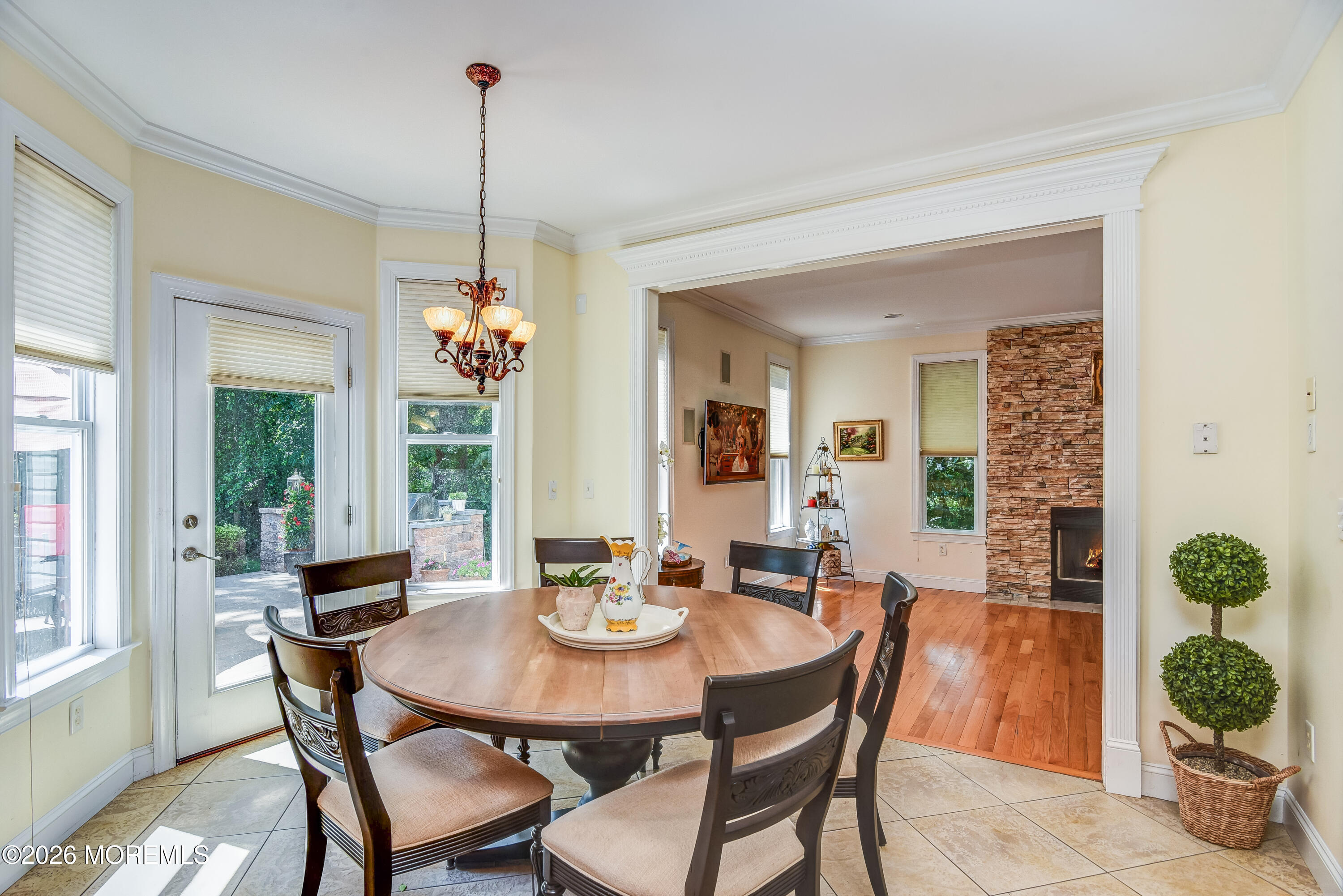 220 Lloyd Road Aberdeen, NJ 07747 - Photo 7 of 30 Kitchen-4