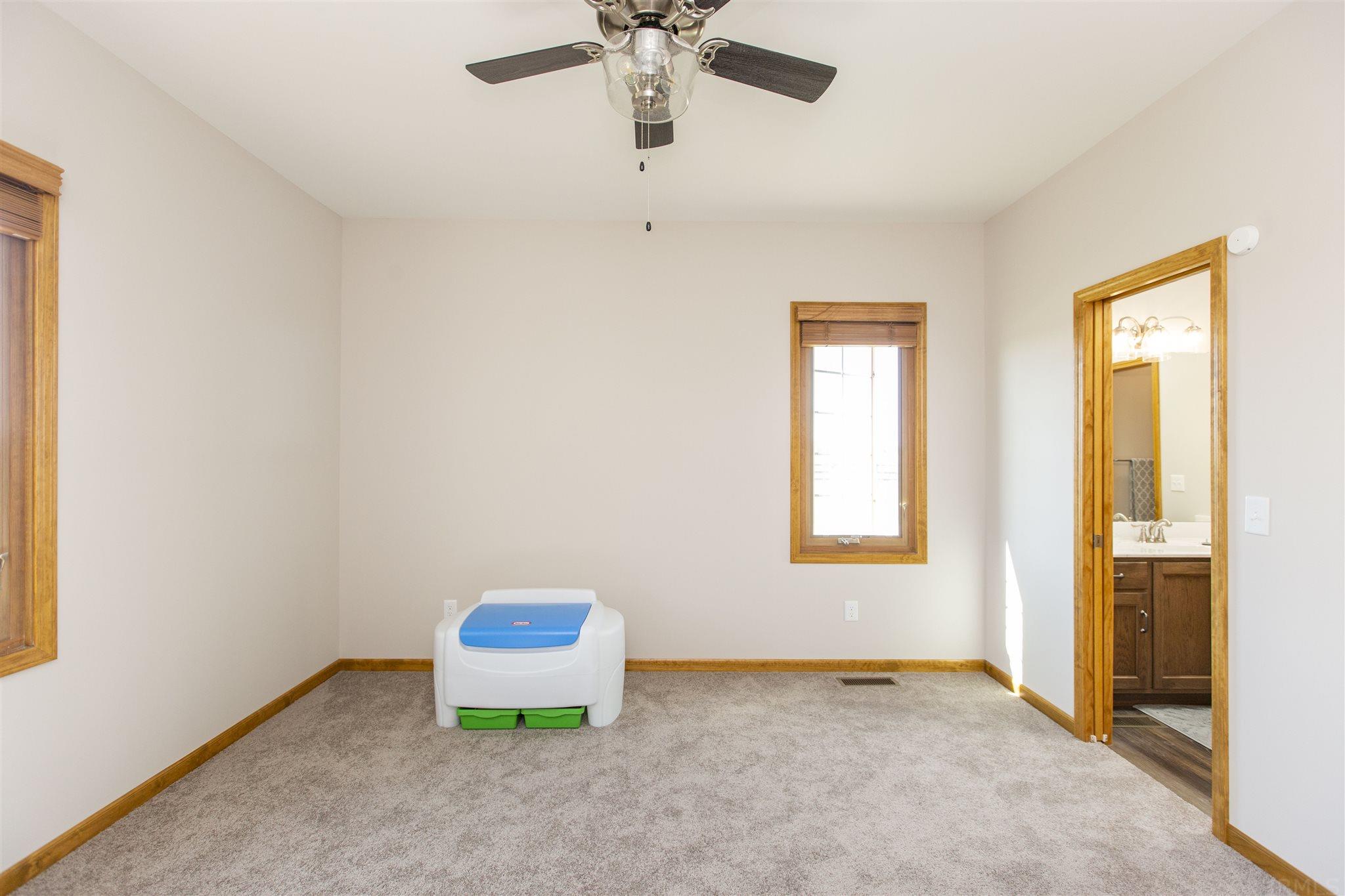 11601 Roosevelt Road Mishawaka, IN 46544 - Photo 18 of 36