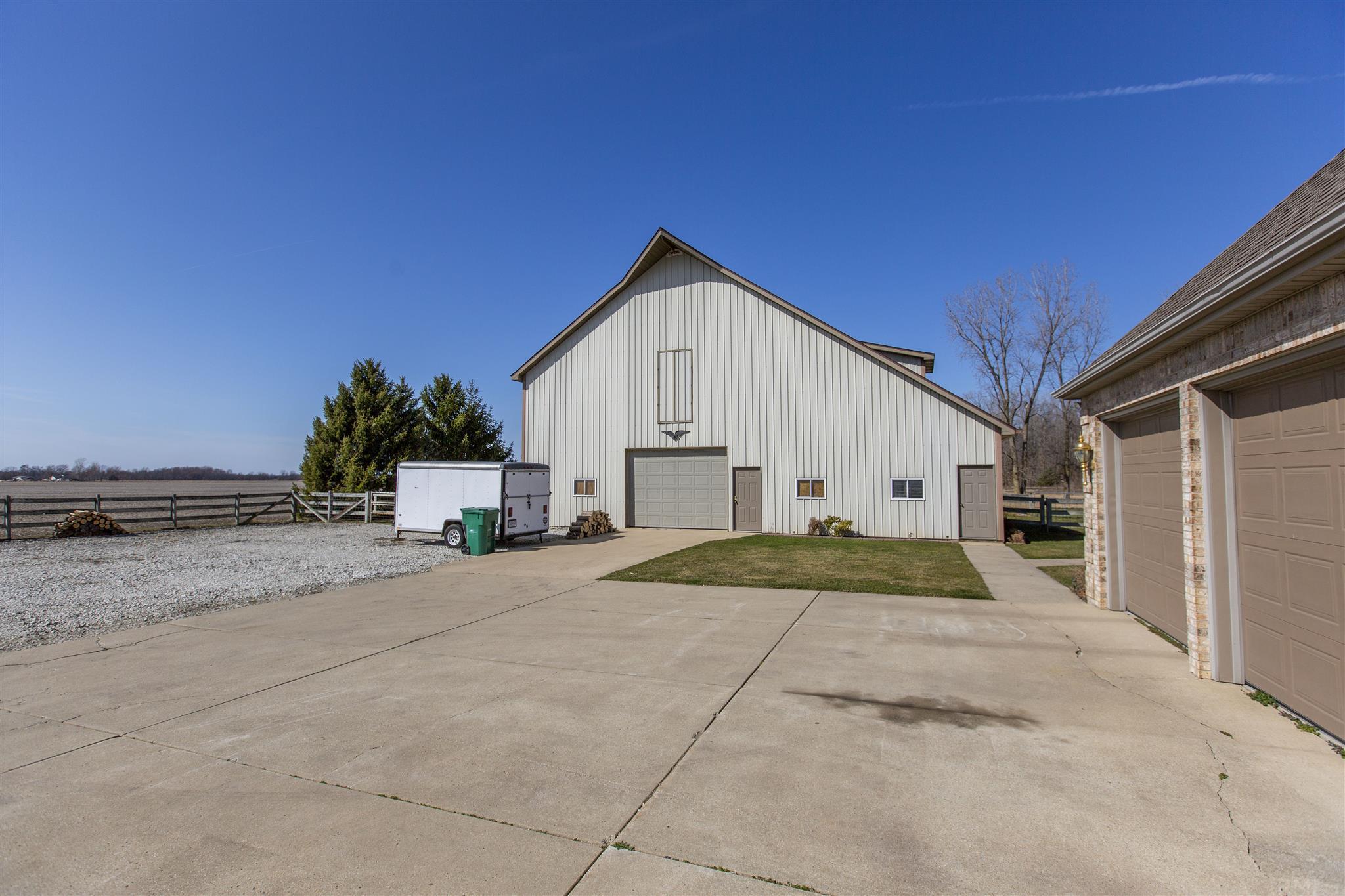 11601 Roosevelt Road Mishawaka, IN 46544 - Photo 30 of 36