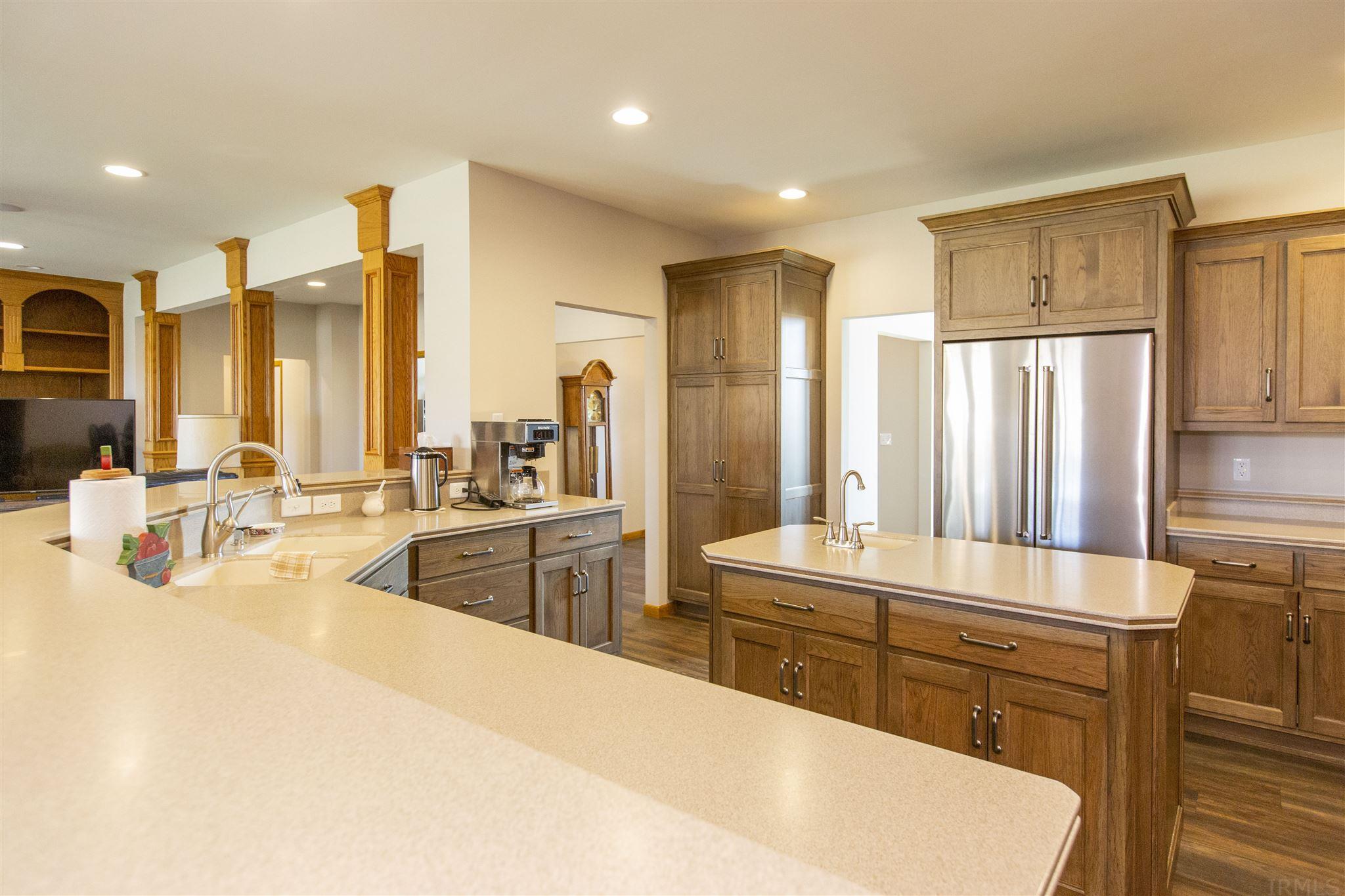 11601 Roosevelt Road Mishawaka, IN 46544 - Photo 9 of 36