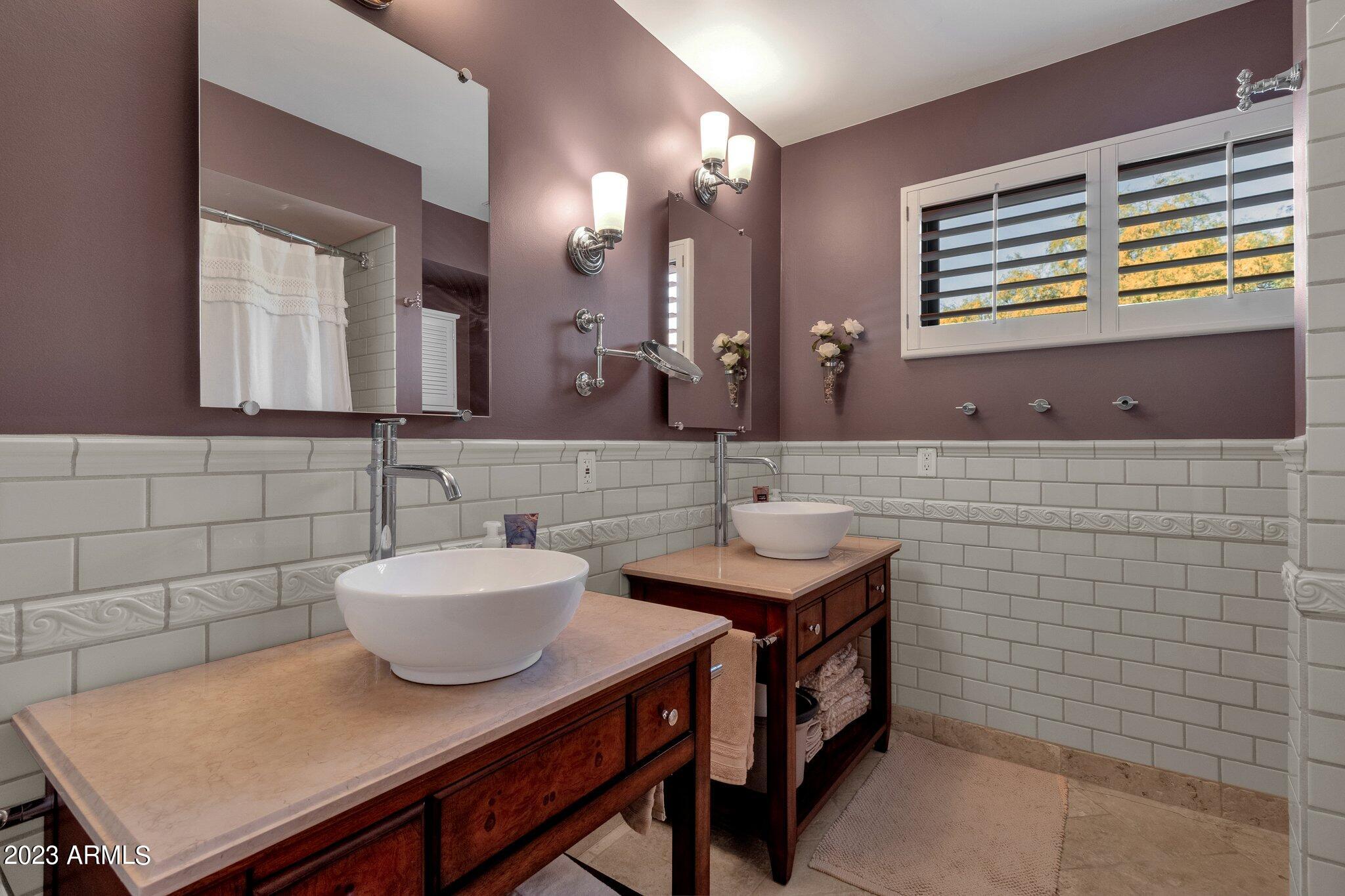 8115 East Redfield Road Scottsdale, AZ 85260 - Photo 25 of 43 Bathroom Two