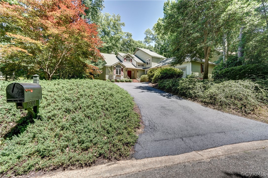 13709 Winterberry Ridge Midlothian, VA 23112 - Photo 4 of 50