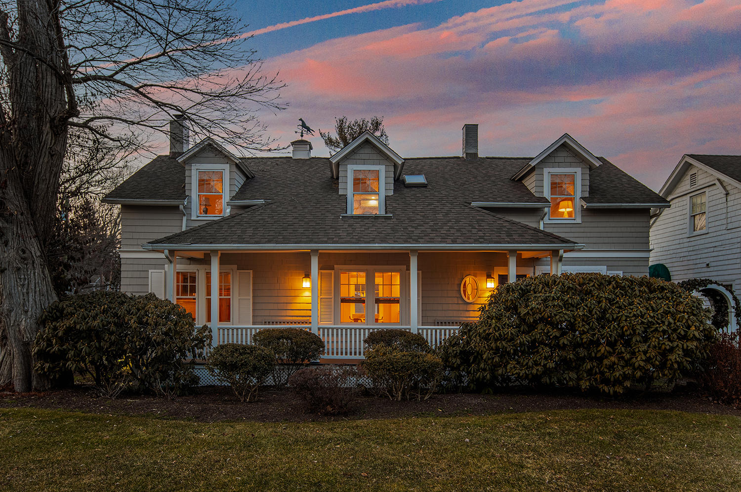 33 Old Farm Road Darien, CT 06820 - Photo 1 of 28 a front view of a house with garden