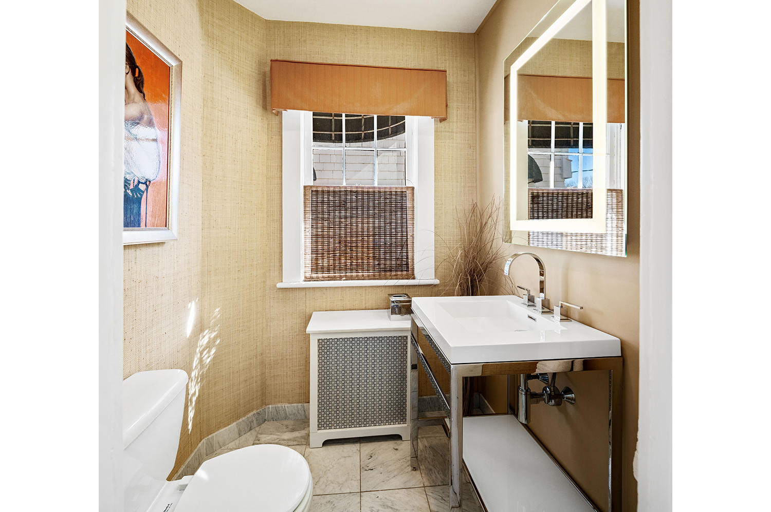33 Old Farm Road Darien, CT 06820 - Photo 17 of 28 a bathroom with a sink toilet and mirror