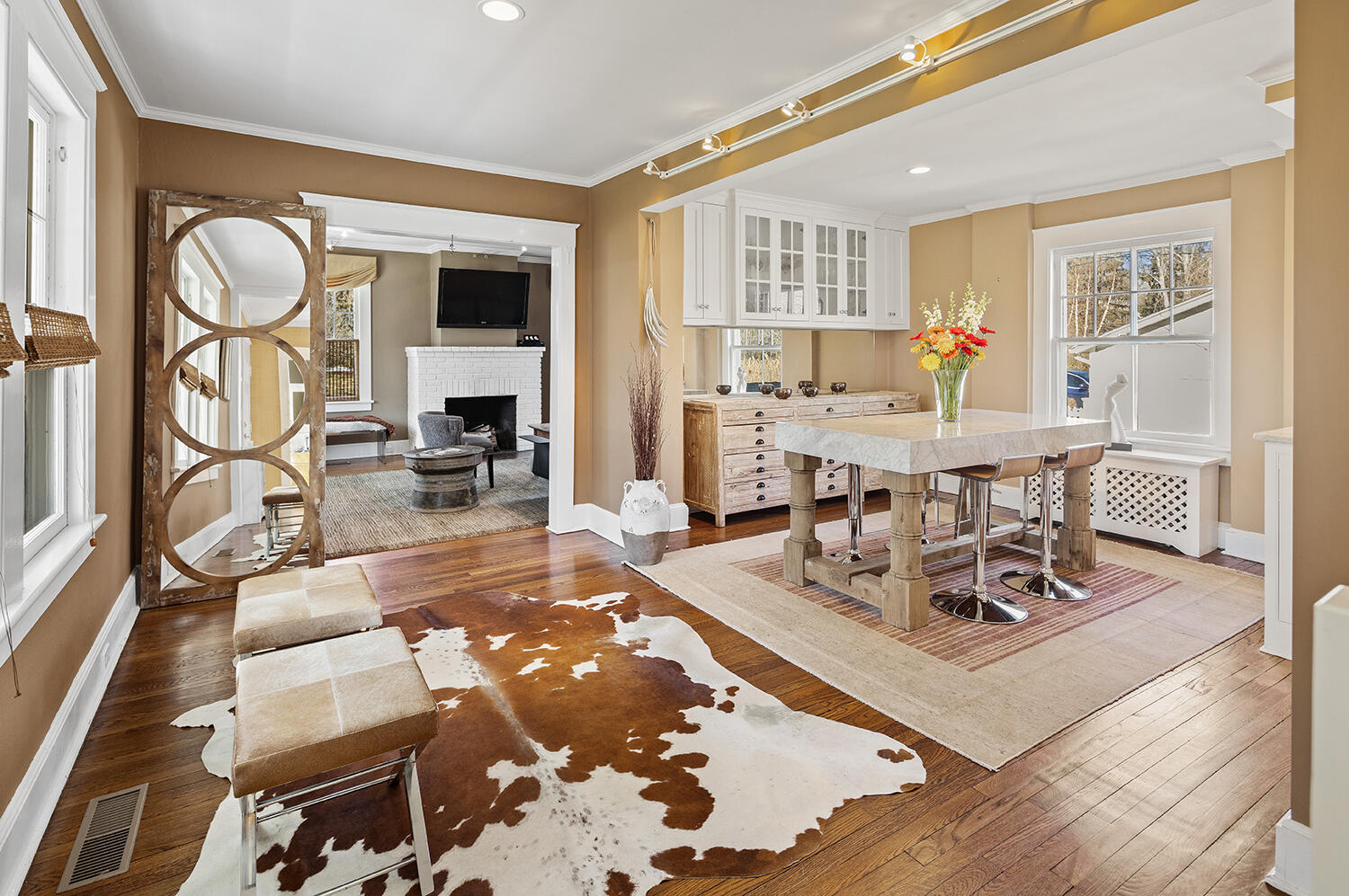 33 Old Farm Road Darien, CT 06820 - Photo 7 of 28 a living room with furniture a fireplace and wooden floor