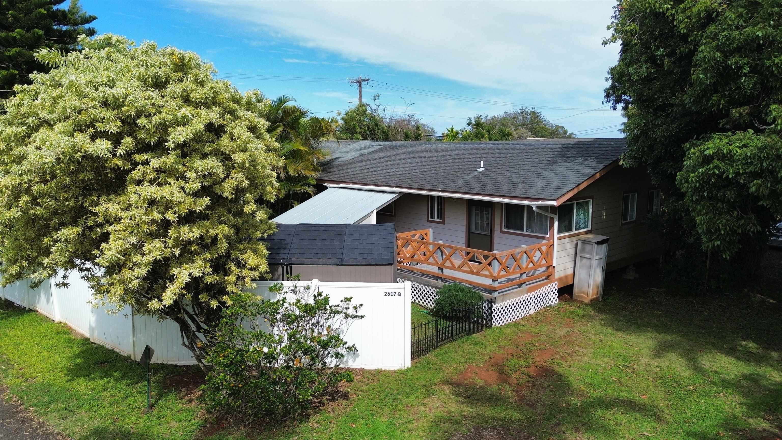 2615 Kaupakalua Road Haiku, HI 96708 - Photo 13 of 47 House 1 - Back House