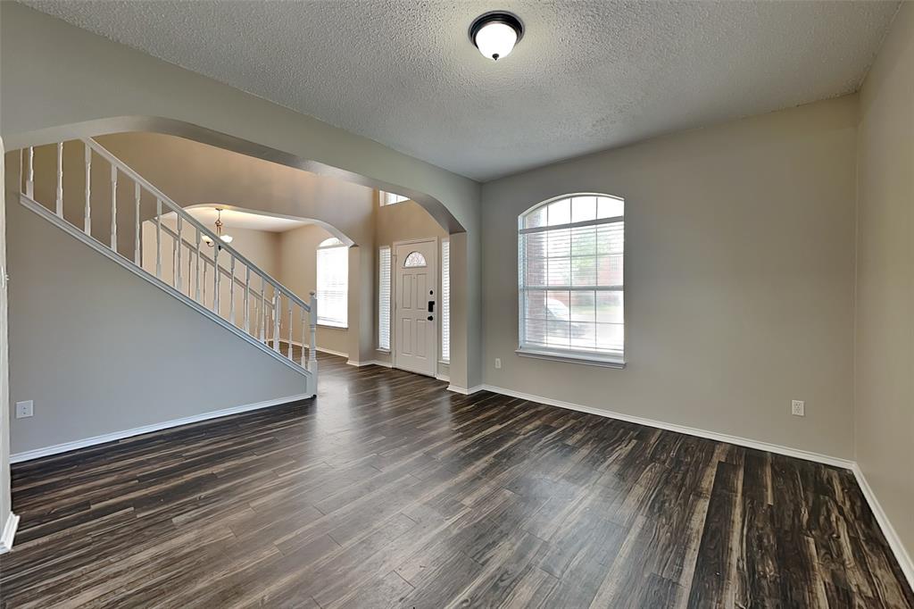 766 Whitman Place Allen, TX 75002 - Photo 3 of 19