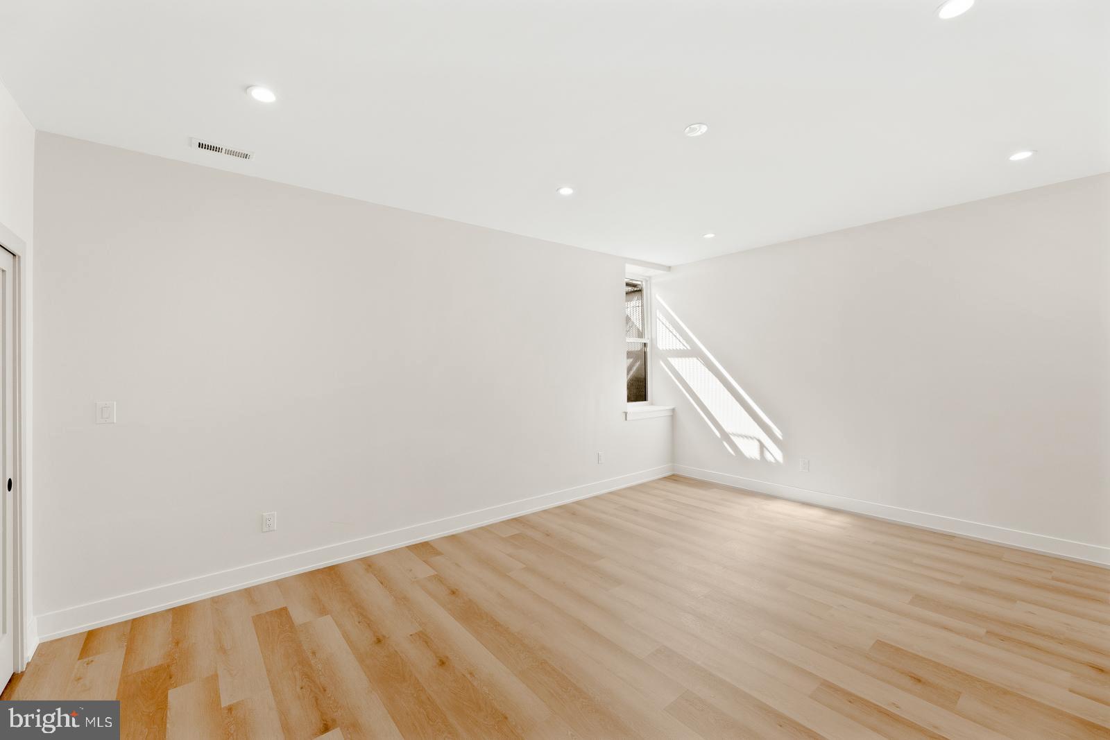 9741 Krewstown Road Philadelphia, PA 19115 - Photo 56 of 63