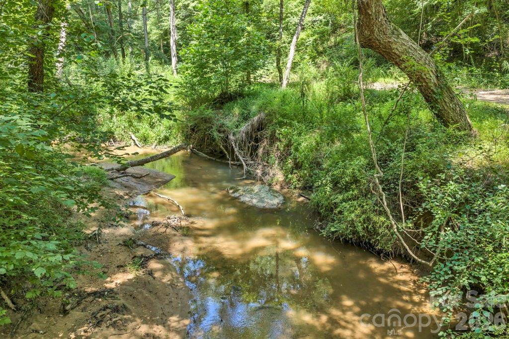 1568 Watermill Road Morganton, NC 28655 - Photo 19 of 48 Gallery Image 19