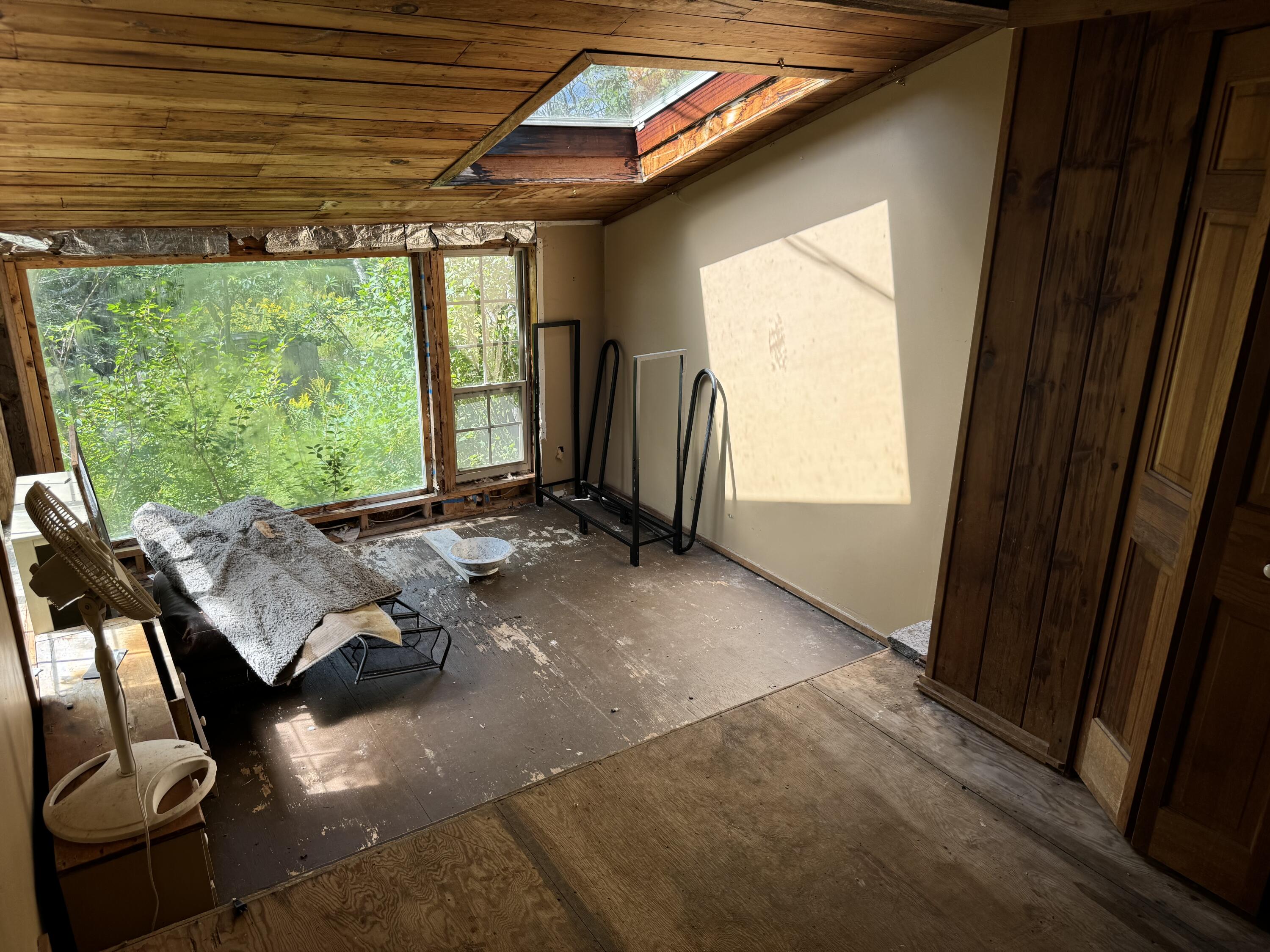 71 Williams Pond Road Bucksport, ME 04416 - Photo 26 of 33 First floor bedroom w Skylight