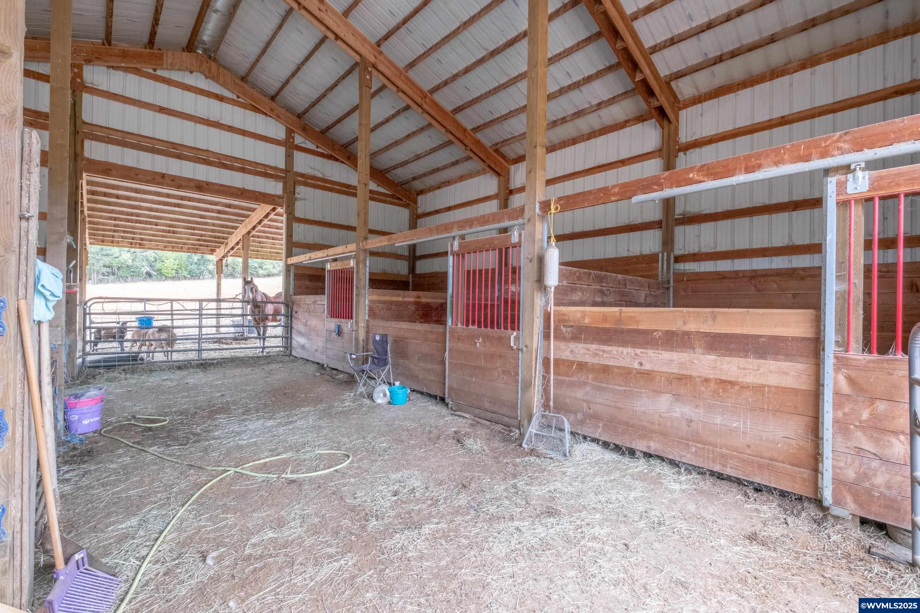 25849 Cherry Creek Road Monroe, OR 97456 - Photo 12 of 37 Gallery Image 12