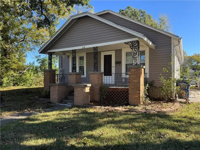 $125,000 | 212 North Highland Avenue, Columbus, KS 66725