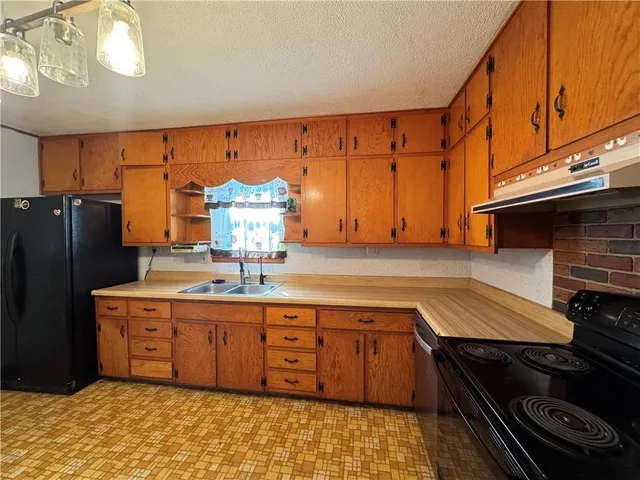 $125,000 | 212 North Highland Avenue, Columbus, KS 66725