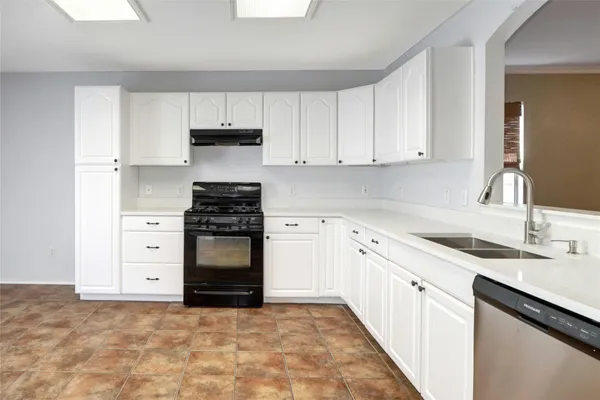 $1,900 | 17127 Ardisia Drive, Pflugerville, TX 78660