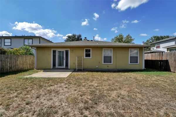 $1,900 | 17127 Ardisia Drive, Pflugerville, TX 78660