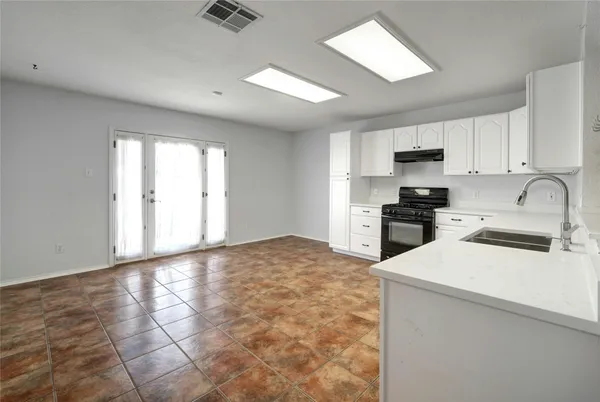 $1,900 | 17127 Ardisia Drive, Pflugerville, TX 78660