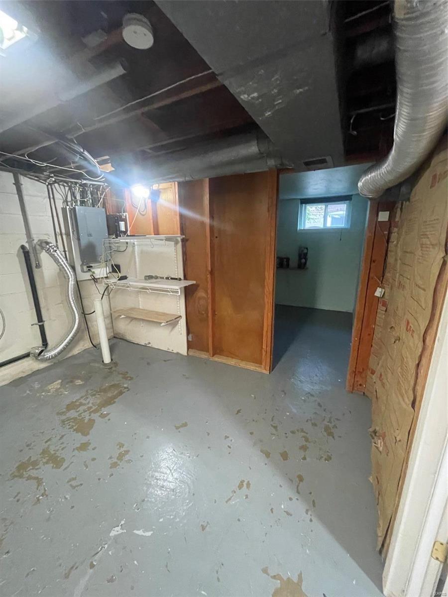 7228 MacKenzie Road St. Louis, MO 63123 - Photo 27 of 35 Gallery Image 27