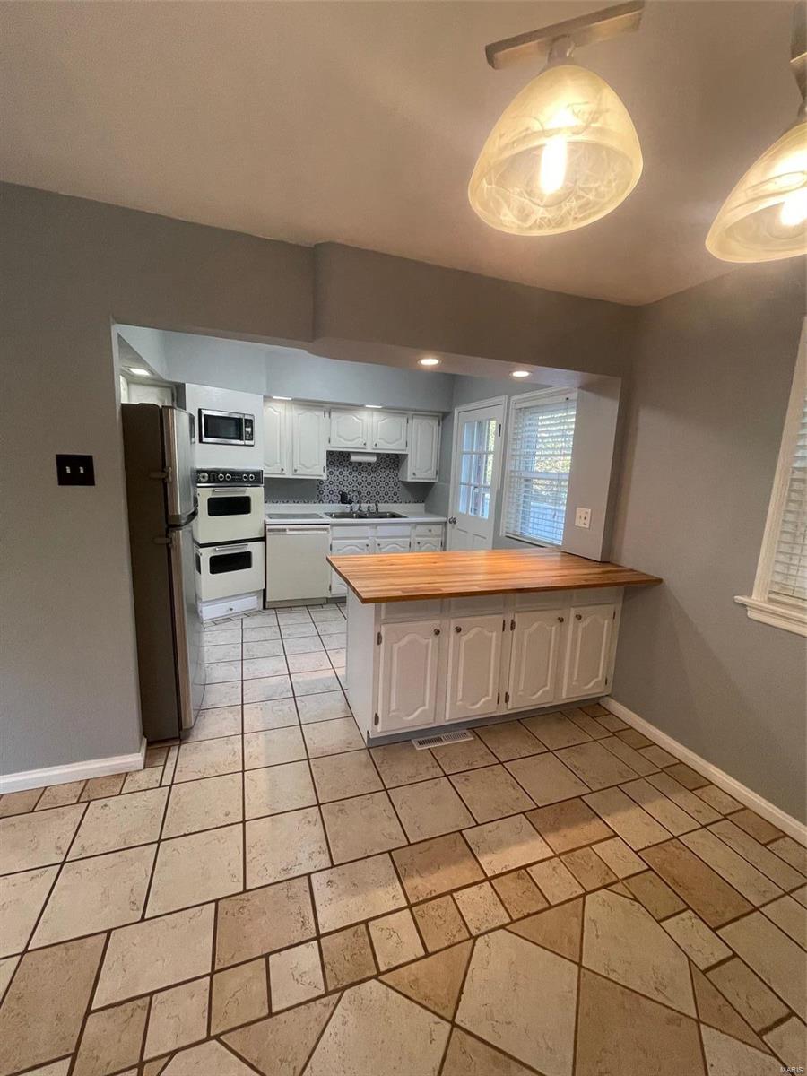 7228 MacKenzie Road St. Louis, MO 63123 - Photo 30 of 35 Gallery Image 30