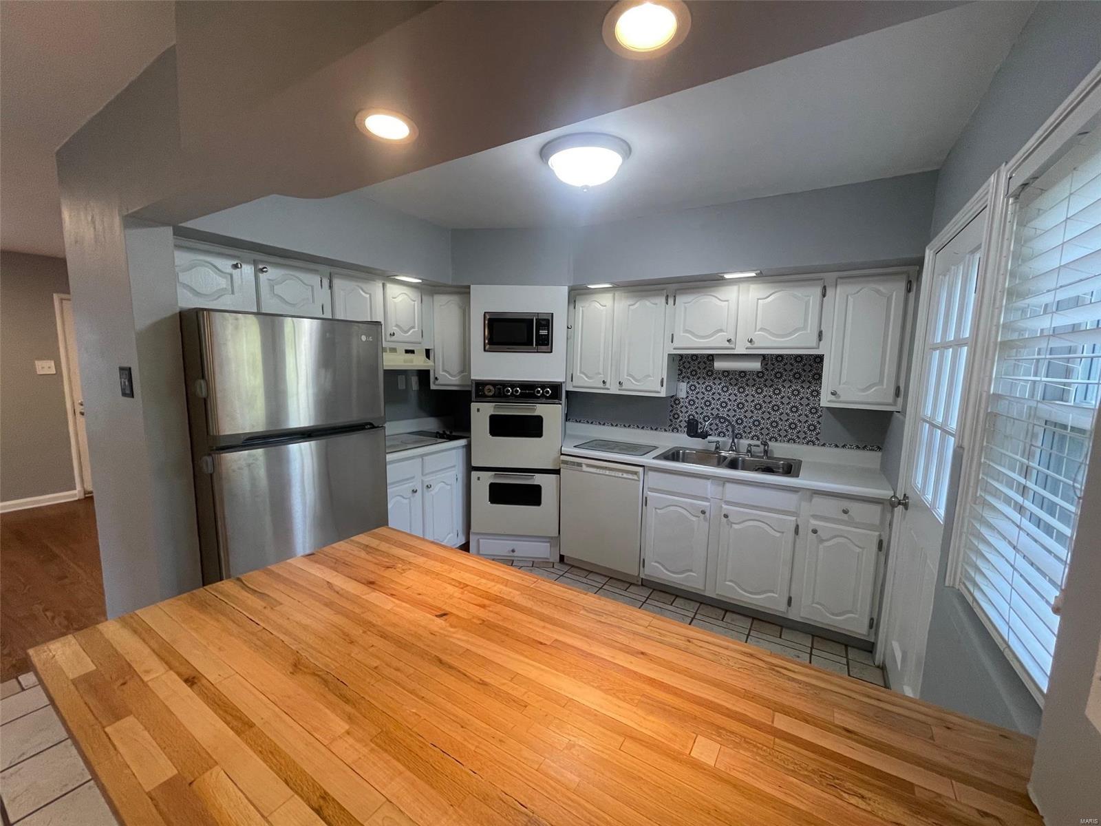 7228 MacKenzie Road St. Louis, MO 63123 - Photo 35 of 35 Gallery Image 35