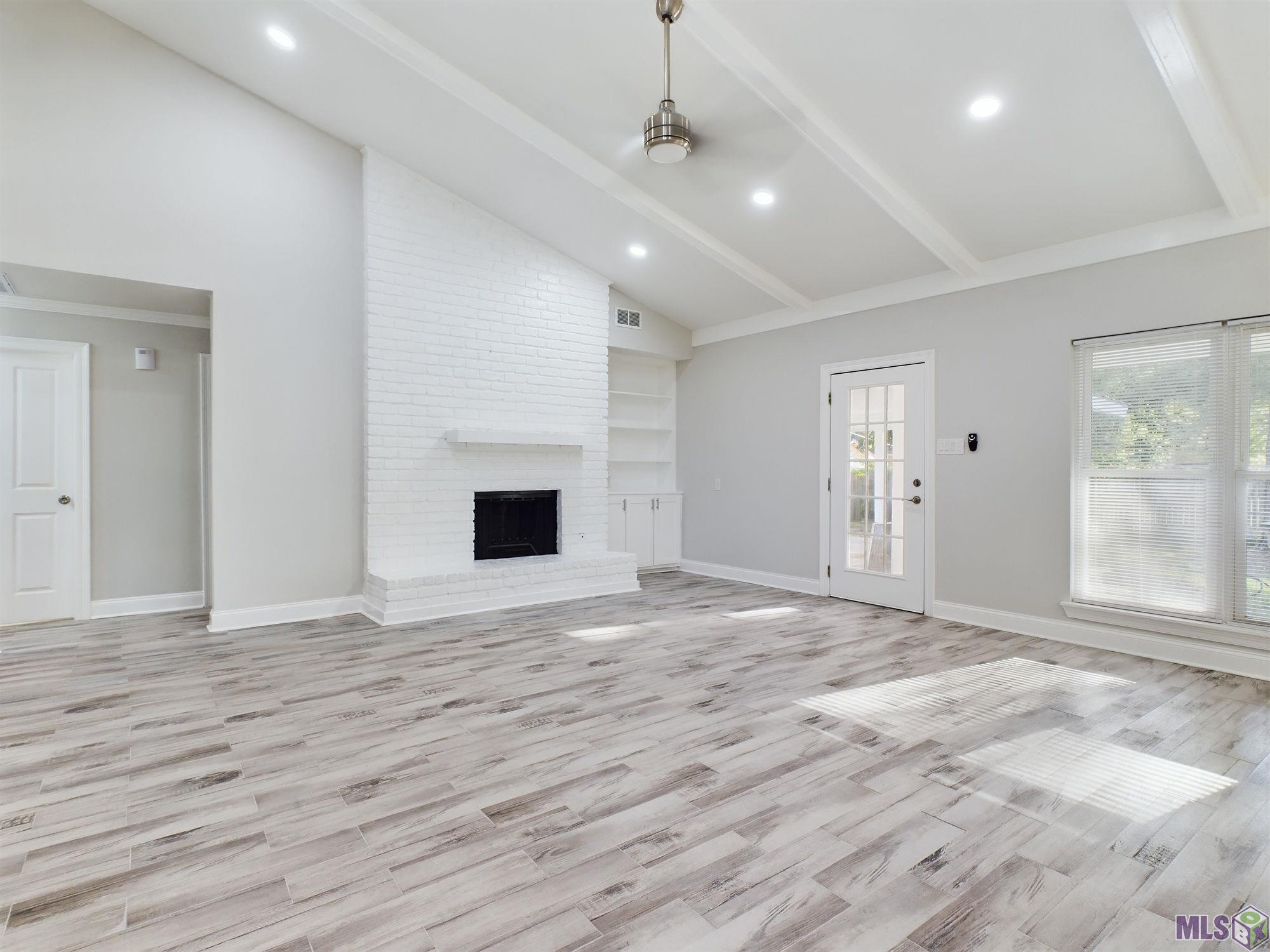 9735 Mint Drive Baton Rouge, LA 70809 - Photo 3 of 23 Gallery Image 3