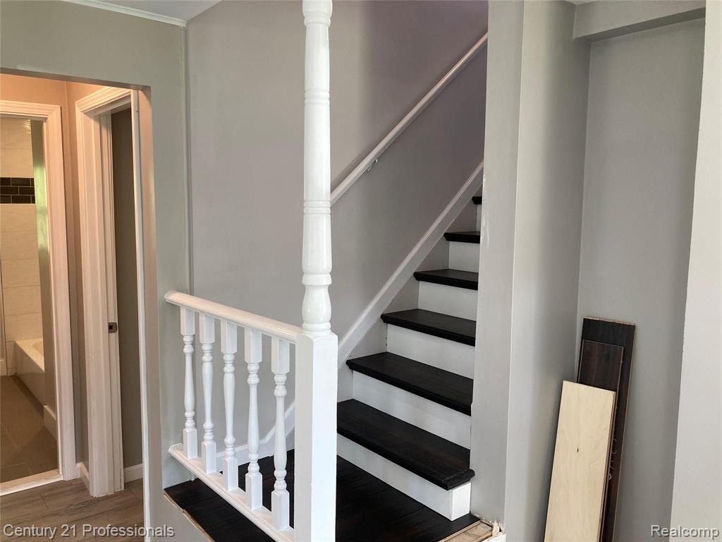 3581 Crooks Road Troy, MI 48084 - Photo 8 of 15