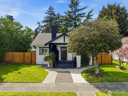 $459,000 | 6214 South Warner Street, Tacoma, WA 98409