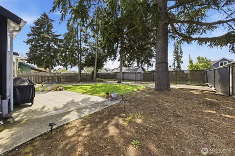 $459,000 | 6214 South Warner Street, Tacoma, WA 98409