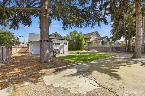 $459,000 | 6214 South Warner Street, Tacoma, WA 98409