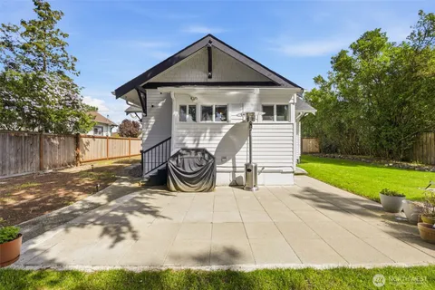 $459,000 | 6214 South Warner Street, Tacoma, WA 98409