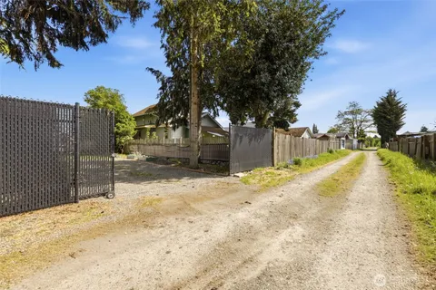 $459,000 | 6214 South Warner Street, Tacoma, WA 98409