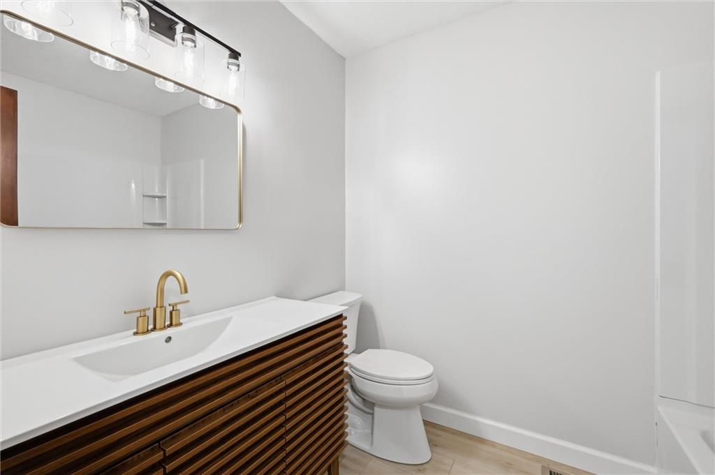 2201 Marvonne Road Lawrence, KS 66047 - Photo 20 of 32