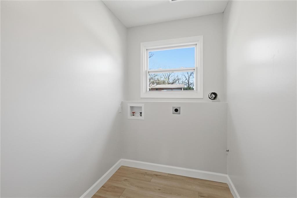 2201 Marvonne Road Lawrence, KS 66047 - Photo 27 of 32