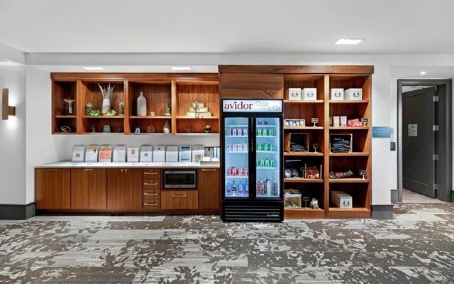 $2,966 | 5220 Eden Avenue, Unit 502, Edina, MN 55436