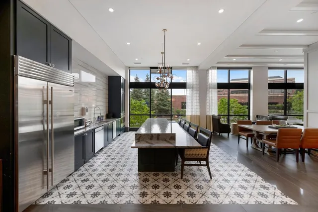 $2,966 | 5220 Eden Avenue, Unit 502, Edina, MN 55436