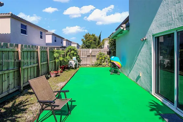 $3,950 | 1382 Southeast 26th Avenue, Homestead, FL 33035