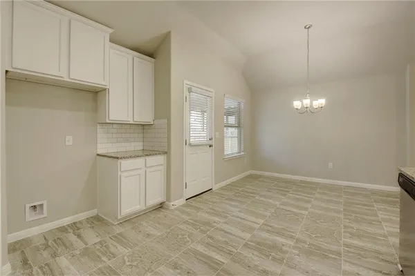 $2,175 | 13216 Mariscan Street, Manchaca, TX 78652