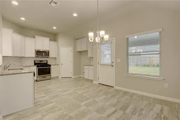 $2,175 | 13216 Mariscan Street, Manchaca, TX 78652