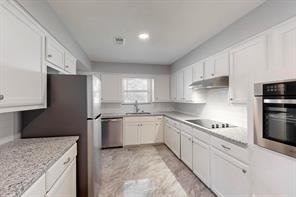 14724 Overview Drive Dallas, TX 75254 - Photo 11 of 40