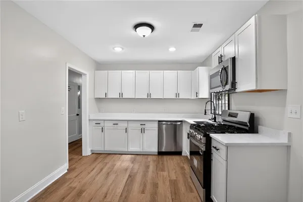 $290,000 | 2252 Beecher Circle Southwest, Atlanta, GA 30311