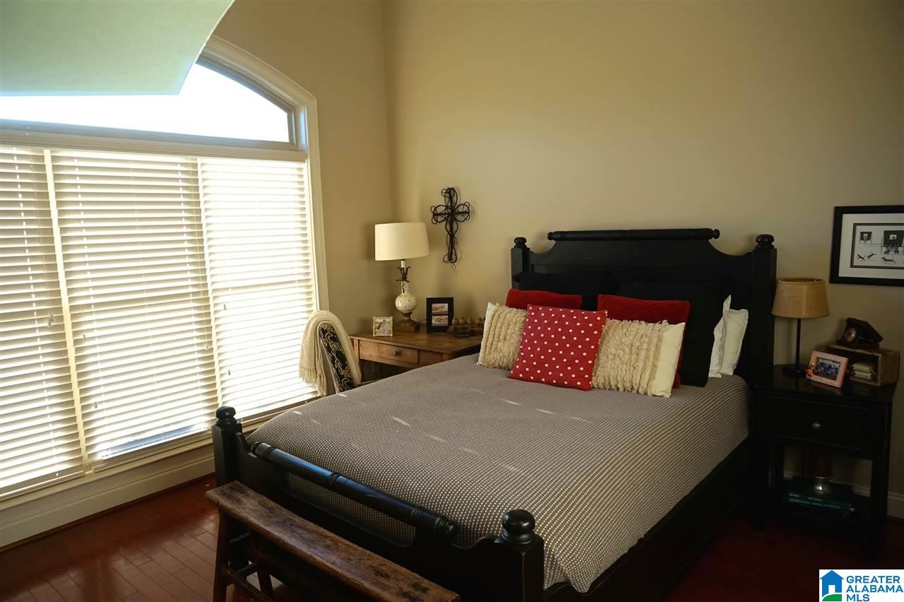 1012 Old Mill Run Leeds, AL 35094 - Photo 19 of 37